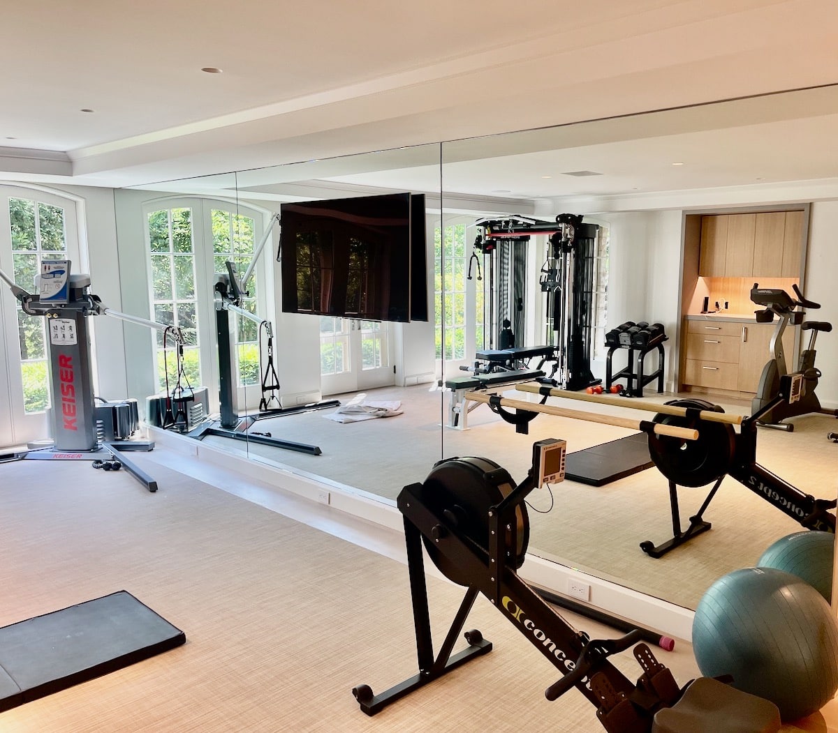 Large Mirrors For Your Home Gym